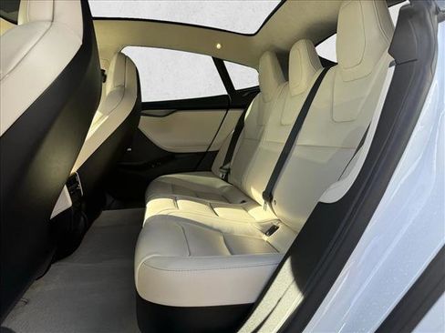 Used 2019 Tesla Model S Performance image 15