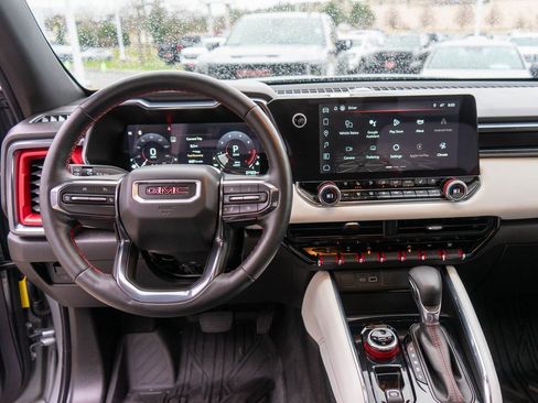 Used 2024 GMC Canyon AT4X image 14