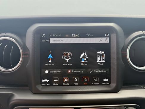 Used 2020 Jeep Gladiator Rubicon AWD/4WD image 18