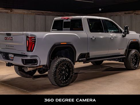Used 2024 GMC Sierra 3500 AT4 w/ Technology Package image 9