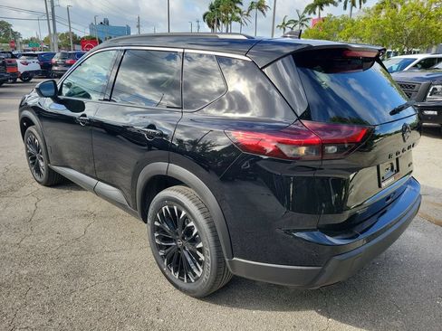 New 2026 Nissan Rogue Dark Armor AWD/4WD image 5