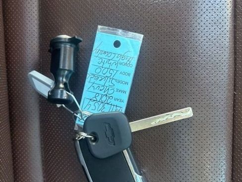 Used 2018 Chevrolet Silverado 1500 High Country w/ High Desert Package image 27