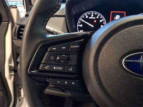 Used 2025 Subaru Crosstrek 2.5i Limited w/ Popular Package #4A image 18