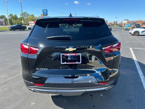 Used 2022 Chevrolet Blazer Premier image 6