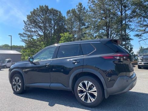 Used 2021 Nissan Rogue SV FWD image 5