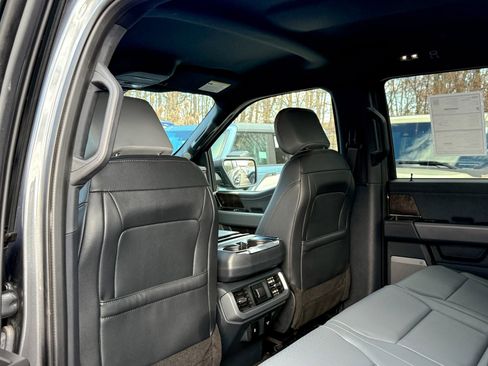 Certified 2022 Ford F150 Lightning Lariat image 19