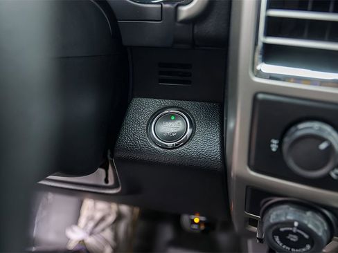 Used 2016 Ford F150 Lariat w/ Equipment Group 502A Luxury image 20