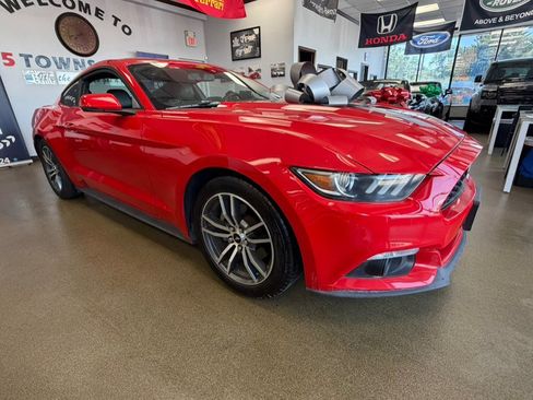 Used 2015 Ford Mustang Premium RWD image 14