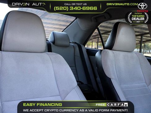 Used 2017 Toyota Camry XSE image 16