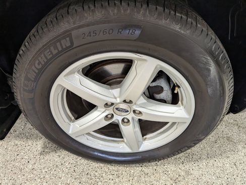 Used 2018 Ford Explorer 4WD image 12