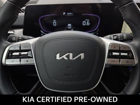 Certified 2025 Kia Telluride S FWD image 31