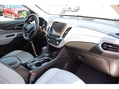 Used 2020 Chevrolet Equinox Premier FWD image 24