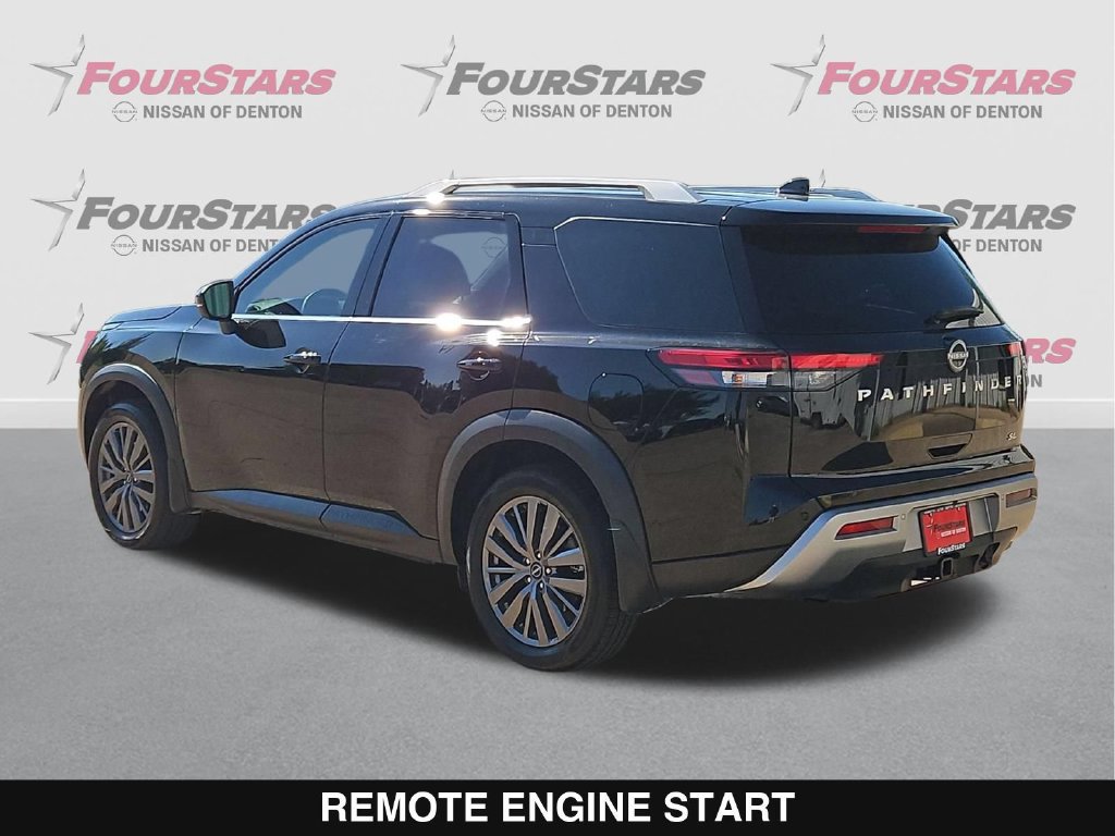 Used 2025 Nissan Pathfinder SL w/ SL Premium Package FWD image 7