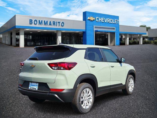 New 2026 Chevrolet TrailBlazer LS w/ LS Convenience Package FWD image 5