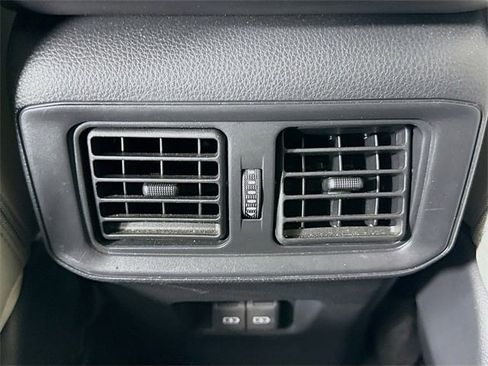 Used 2024 Toyota RAV4 Limited image 25