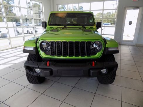 New 2026 Jeep Wrangler Unlimited Rubicon w/ Safety Group image 2