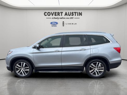 Used 2016 Honda Pilot Touring image 2