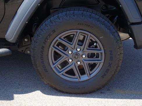 Used 2024 Jeep Wrangler Sport AWD/4WD image 22