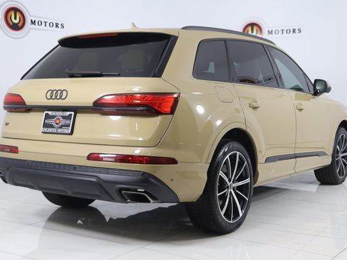 Used 2025 Audi Q7 Premium Plus w/ Premium Plus Package image 3