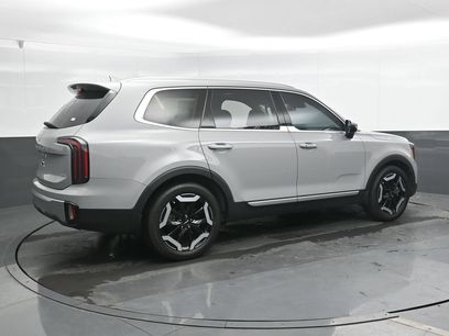 Used 2023 Kia Telluride EX