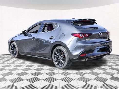 Used 2023 MAZDA MAZDA3 Hatchback w/Premium Plus Pkg image 15