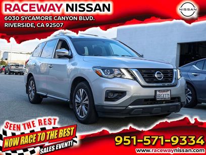Used 2020 Nissan Pathfinder S