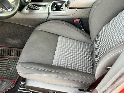 Used 2023 Dodge Charger R/T w/ Cold Weather Package RWD image 18