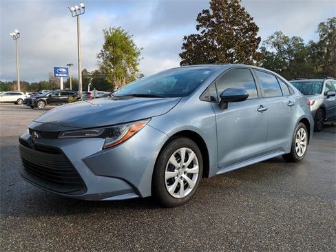 Used 2024 Toyota Corolla LE image 8