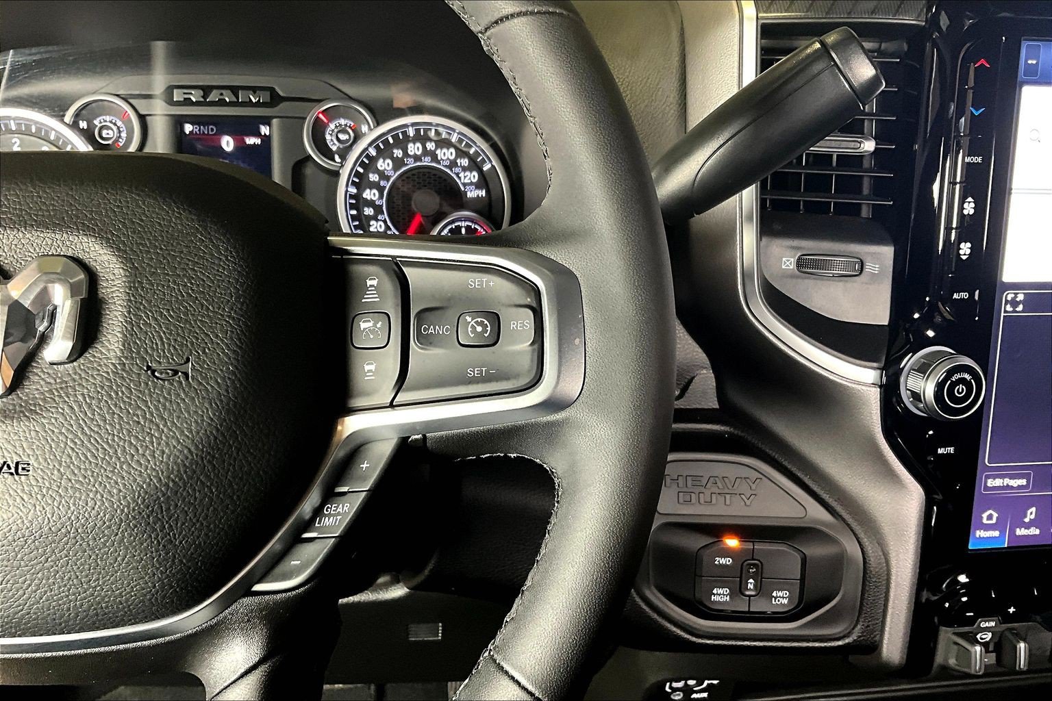 Used 2026 RAM 2500 Big Horn AWD/4WD image 13