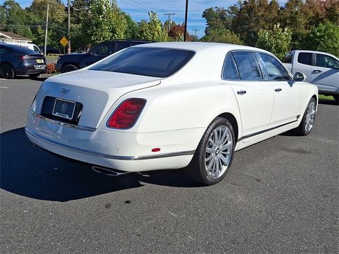 Used 2014 Bentley Mulsanne image 9