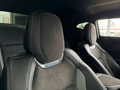 Used 2018 Chevrolet Camaro SS image 25