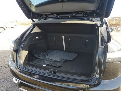 Certified 2023 Buick Envision Avenir image 33