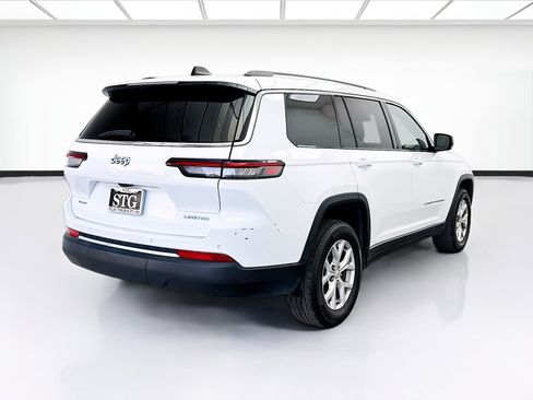 Used 2023 Jeep Grand Cherokee L Limited AWD/4WD image 4