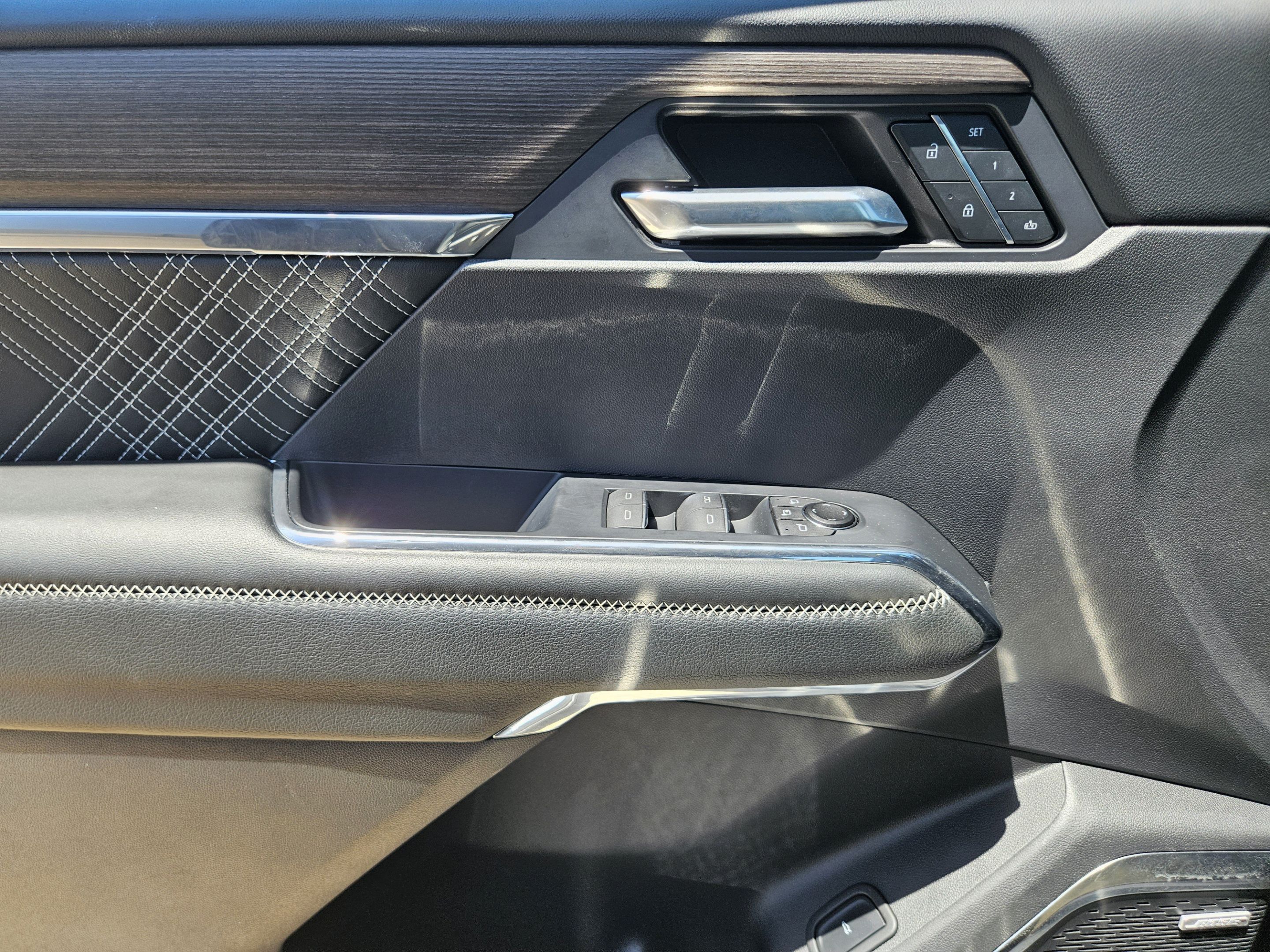 Used 2024 GMC Acadia Denali w/ LPO, Floor Liner Package FWD image 22