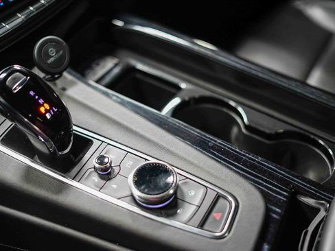 Used 2023 Cadillac Escalade ESV Sport image 30