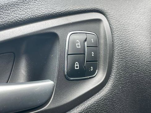 Used 2014 Ford Escape Titanium w/ Equipment Group 401A AWD/4WD image 23