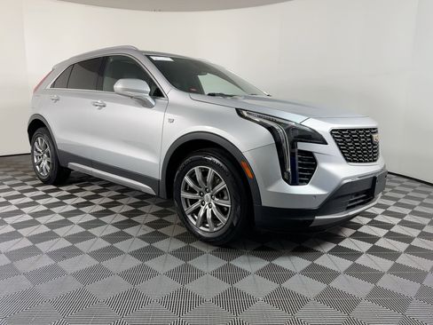 Used 2019 Cadillac XT4 Premium Luxury image 6