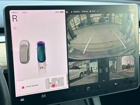 Used 2021 Tesla Model 3 Standard Range Plus RWD image 19