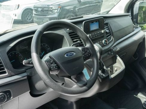 Used 2025 Ford Transit 250 Low Roof w/ Exterior Upgrade Package RWD image 3