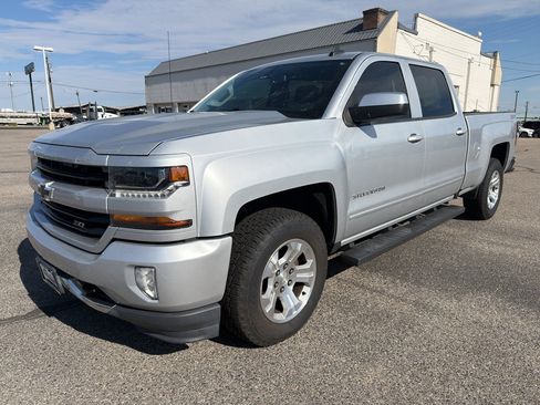 Used 2017 Chevrolet Silverado 1500 LT w/ All Star Edition AWD/4WD image 1