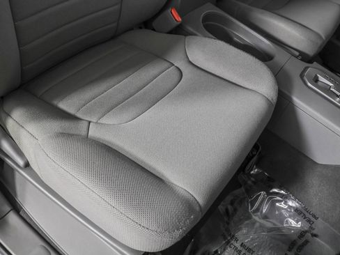 Used 2021 Nissan Frontier S RWD image 45