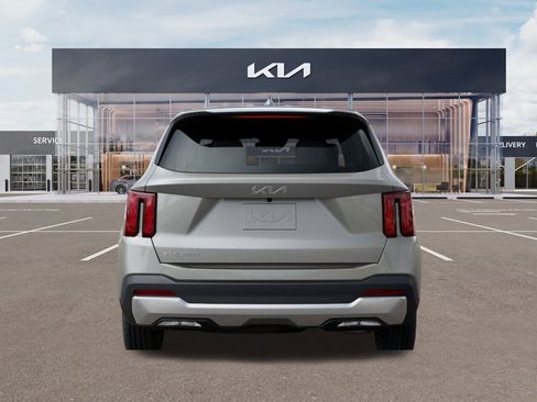 New 2026 Kia Sorento LX FWD image 13