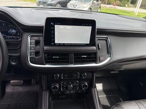 Used 2023 Chevrolet Tahoe RST w/ RST Performance Edition AWD/4WD image 17