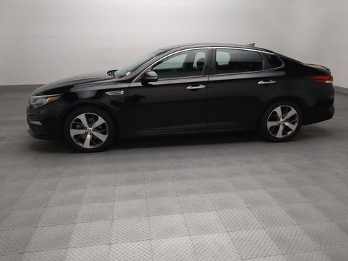 Used 2019 Kia Optima S FWD image 2