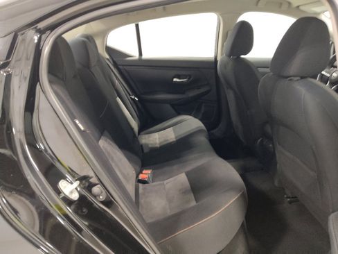 Used 2022 Nissan Sentra SR w/ Electronics Package FWD image 19