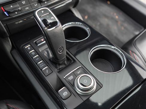 Used 2021 Maserati Quattroporte Trofeo image 21