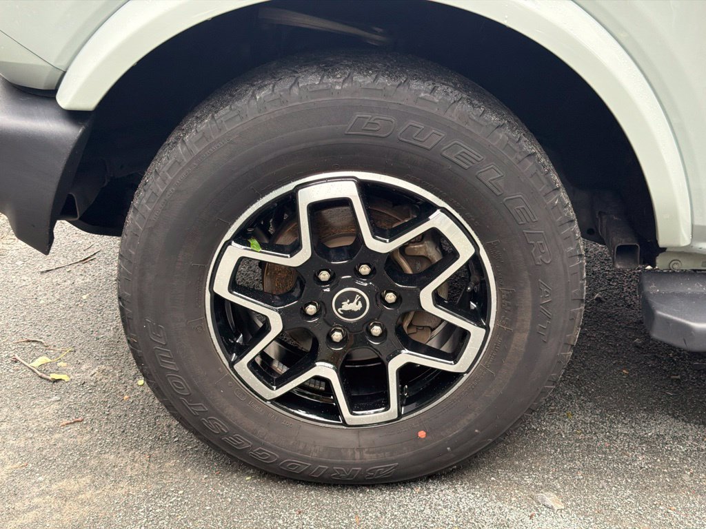 Used 2024 Ford Bronco Outer Banks AWD/4WD image 7