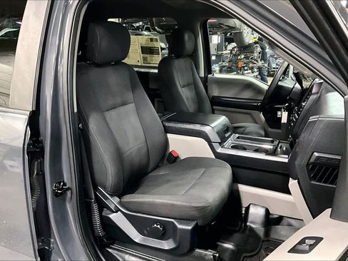 Used 2017 Ford F150 XL w/ Equipment Group 101A Mid image 7