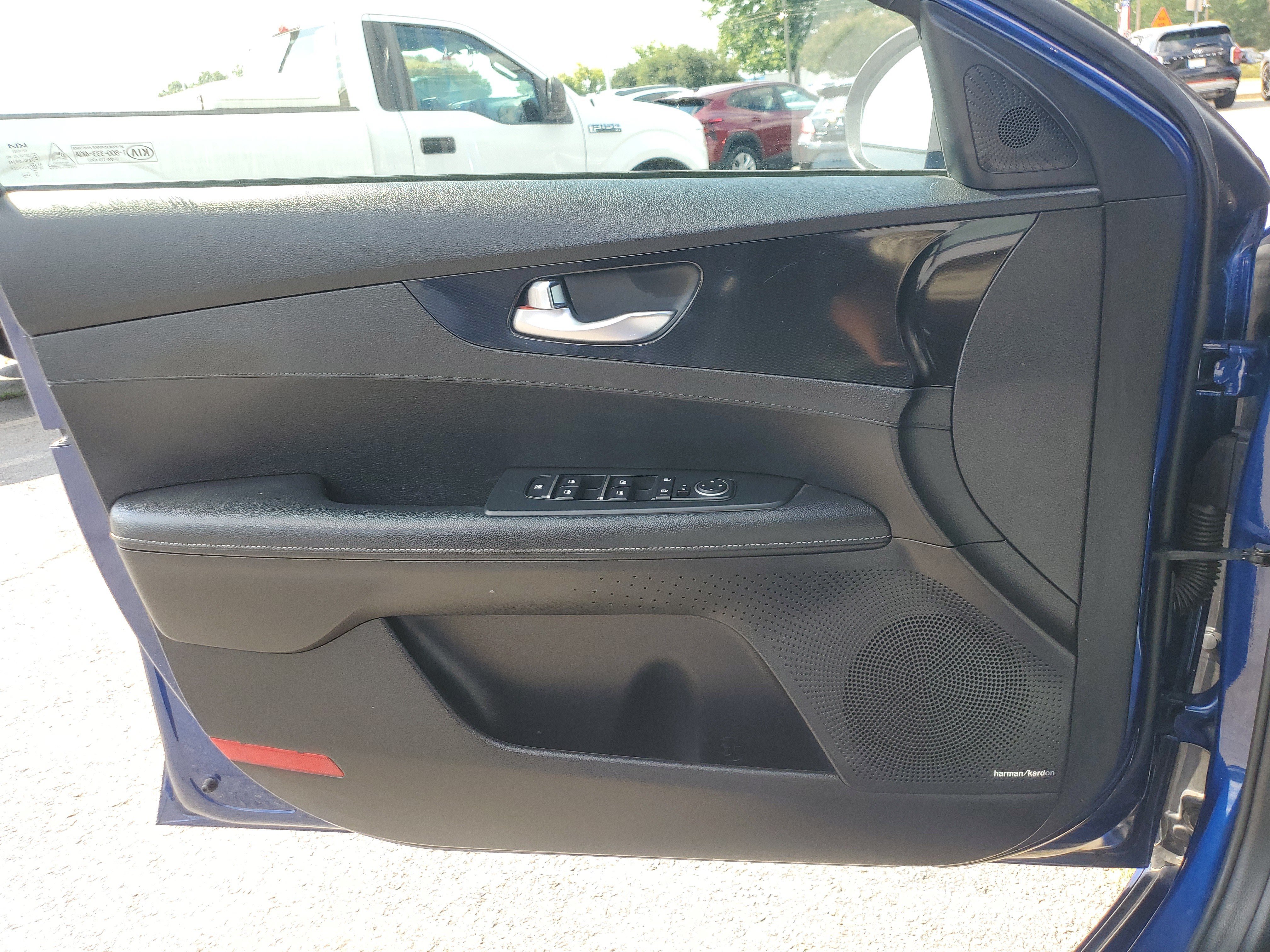 Used 2021 Kia Forte GT-Line w/ GT-Line Premium Package FWD image 29