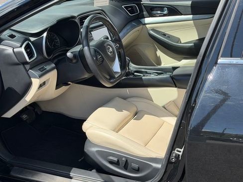 Used 2018 Nissan Maxima 3.5 SL FWD image 11
